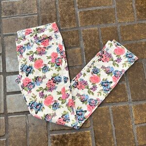 Hot Kiss Pink & Periwinkle Floral Print Midrise Skinny Lily Jean